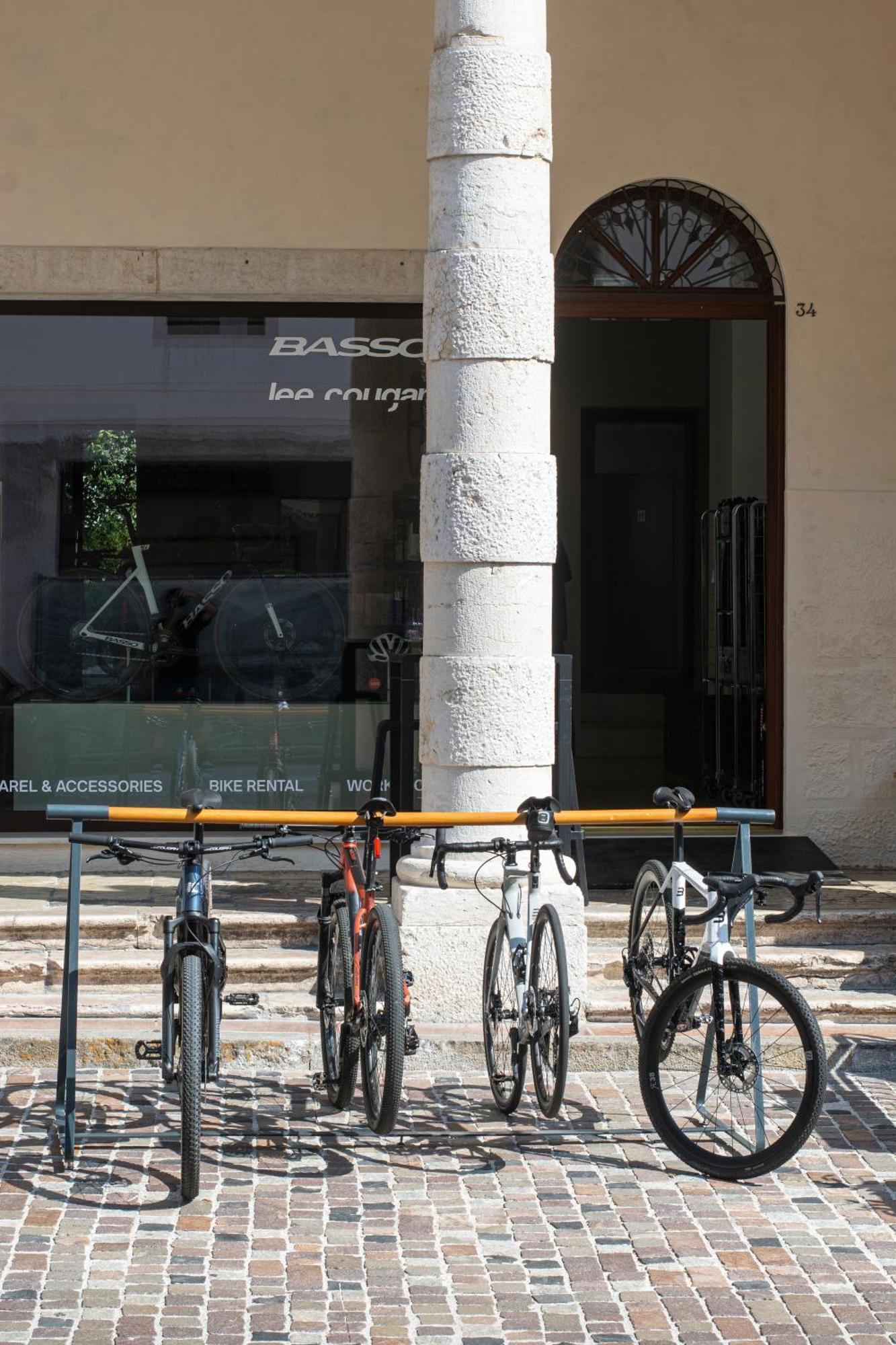 Bassano Club House Bed and Breakfast Μπασάνο Ντελ Γκράπα Εξωτερικό φωτογραφία