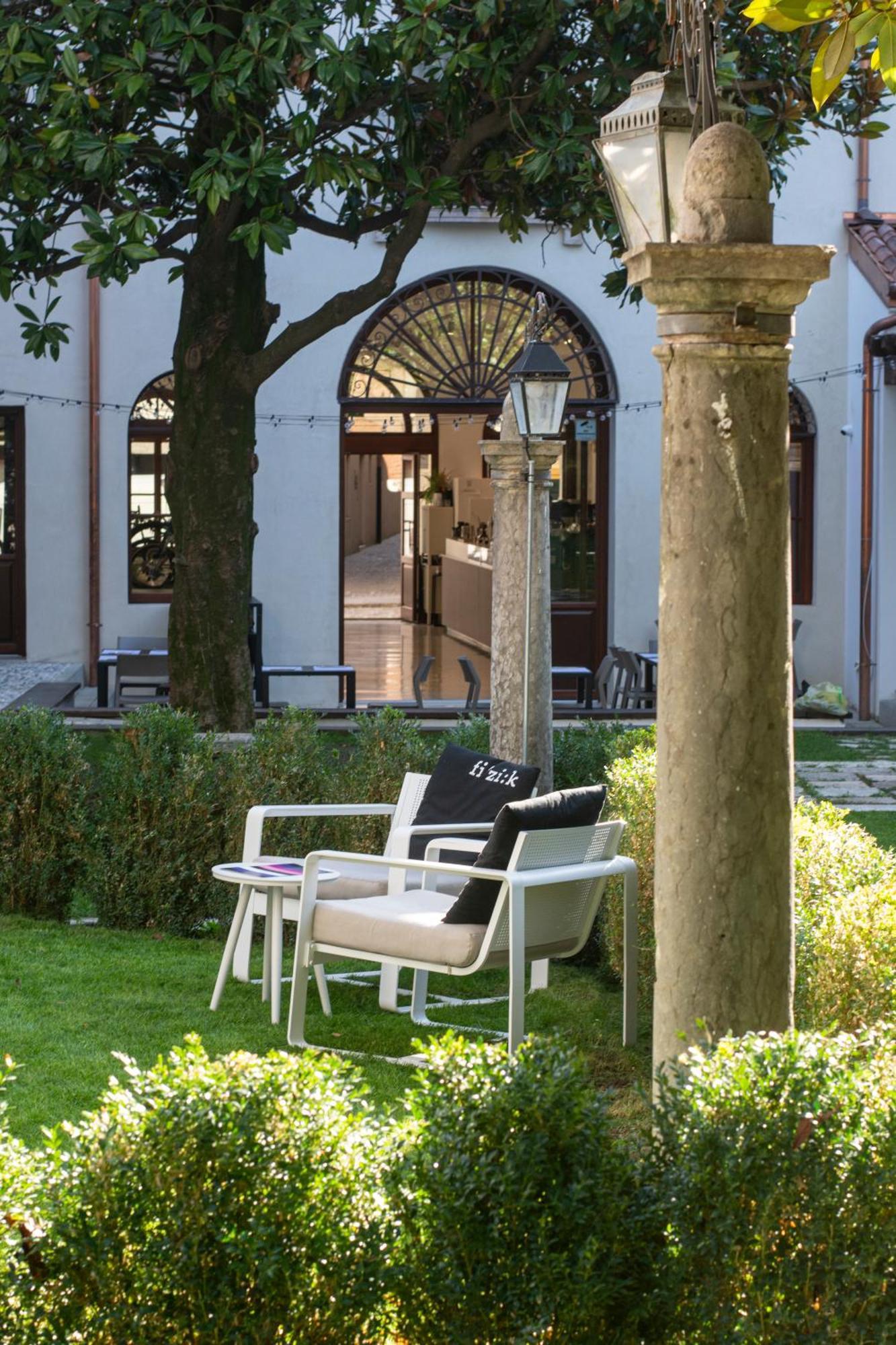 Bassano Club House Bed and Breakfast Μπασάνο Ντελ Γκράπα Εξωτερικό φωτογραφία